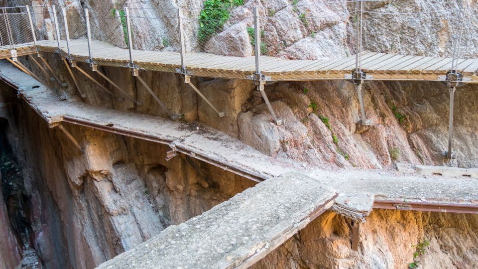 From Fuengirola: Caminito Del Rey Guided Day Trip - Inclusions and Exclusions