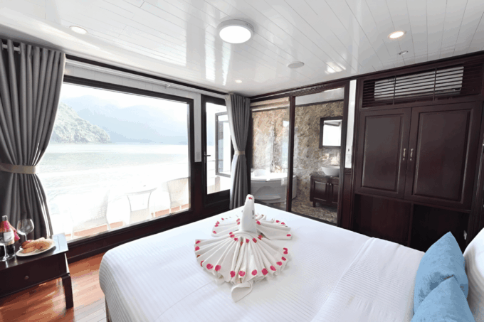 From Ha Noi: Ha Long Bay 3 Days 2 Night & Transfer & Balcony - Booking Information