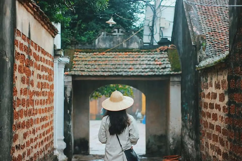 From Hanoi: Duong Lam Ancient Village Day Tour With Lunch - Tour Mia Pagoda and Temples