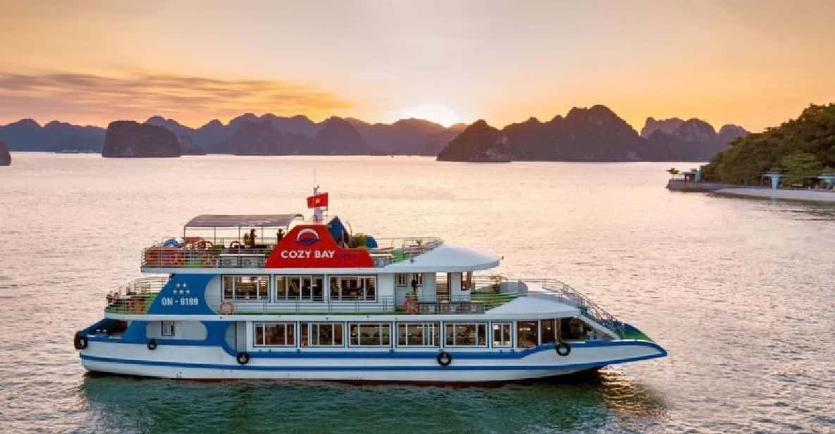 From Hanoi: Ha Long Bay 1 Day Cruise 4 Stars by Limousine - Meal and Dining Experience