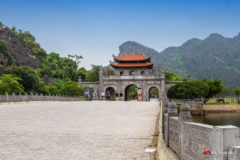 From Hanoi: Ninh Binh Full Day From Hanoi Including Transfer - Included Services