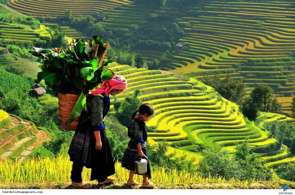 From Hanoi: Sapa 3 Days 2 Nights Group Tour With Limousine - Day 1: Travel and Trek