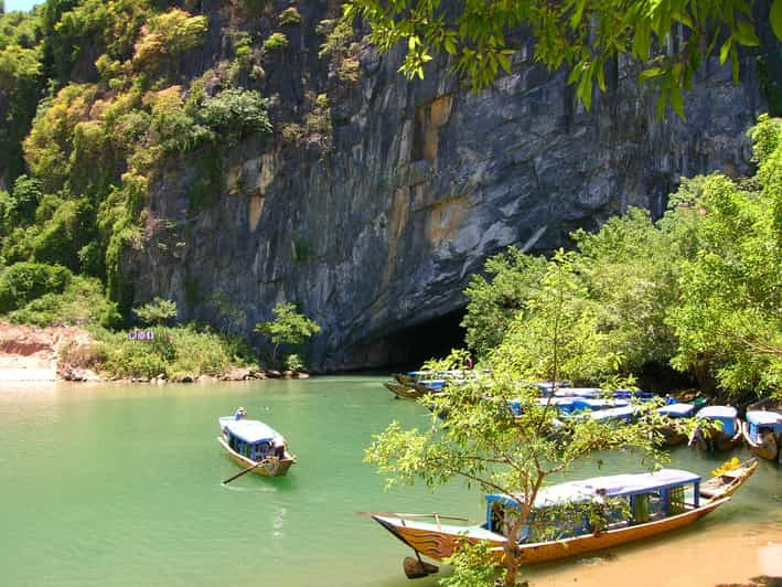 From Hue Private Transfer to Phong Nha via DMZ & Sightseeing - Key Attractions