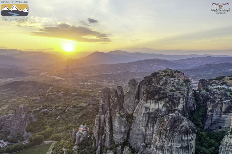 From Ioannina All Day Tour to Meteora Rocks & Monasteries - Monasteries Explored