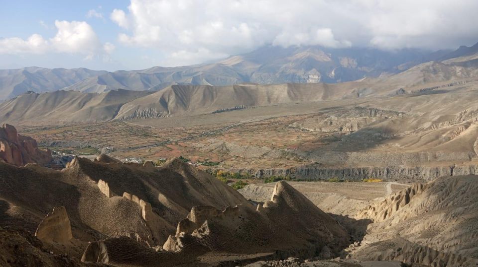 From Kathmandu: 14 Day Private Amazing Upper Mustang Trek - Trekking Route and Itinerary