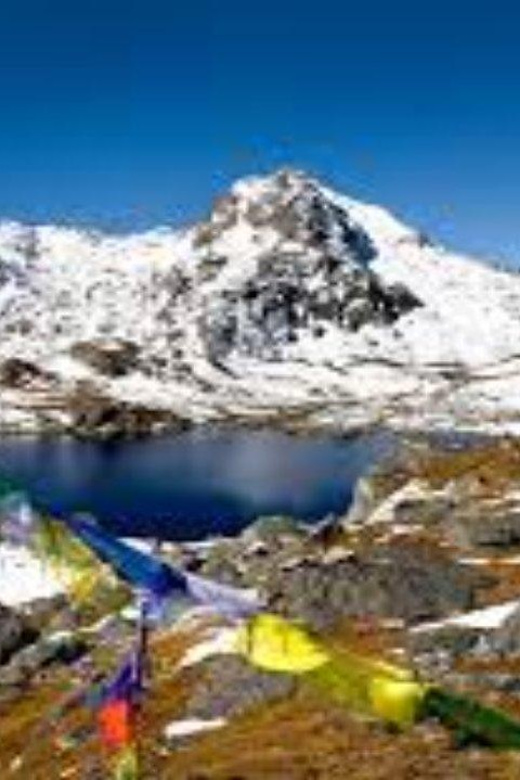 From Kathmandu: 14 Days Langtang & Gosainkunda Trek - Key Experience Highlights