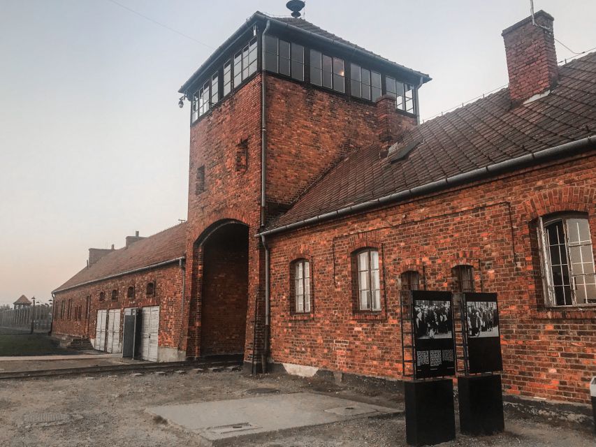 From Krakow: Auschwitz-Birkenau Private or Shared Tour - Itinerary Breakdown