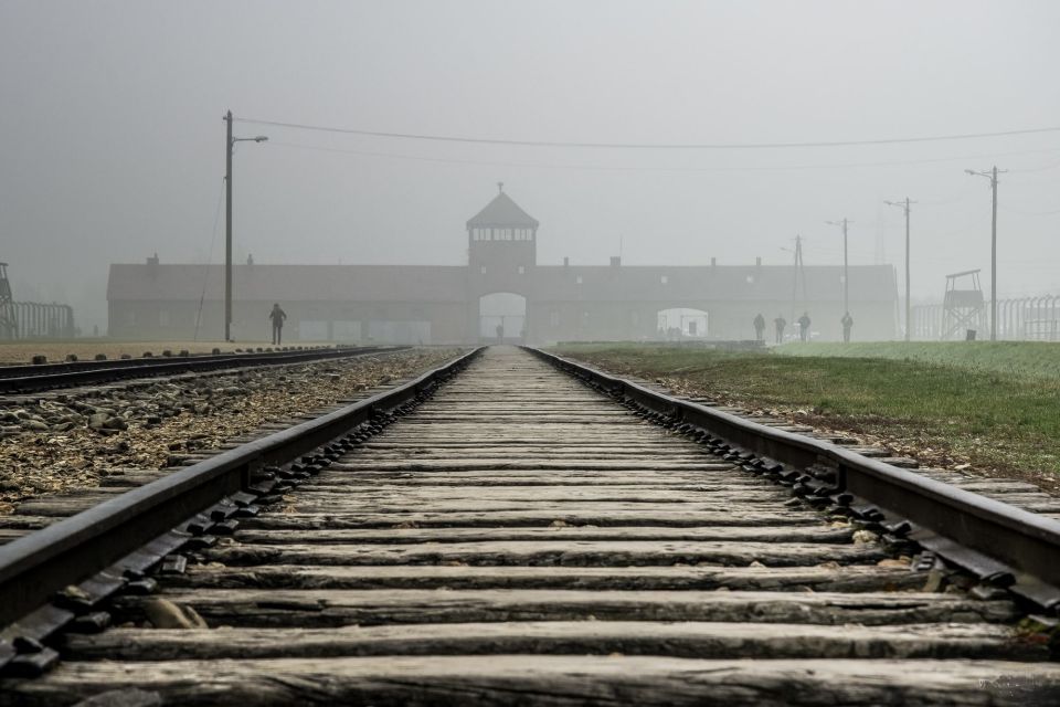 From Krakow: Auschwitz-Birkenau Tour With Transportation - Meeting Points in Krakow