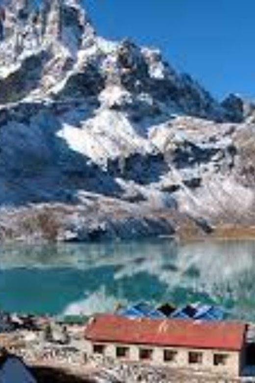 From Lukla: 10 Day Gokyo Lake & Ri Trek With Himalayan Guide - Inclusions and Services