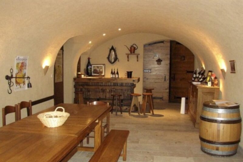 From Lyon: Beaujolais Region Wine Tour With Tastings - Itinerary Highlights