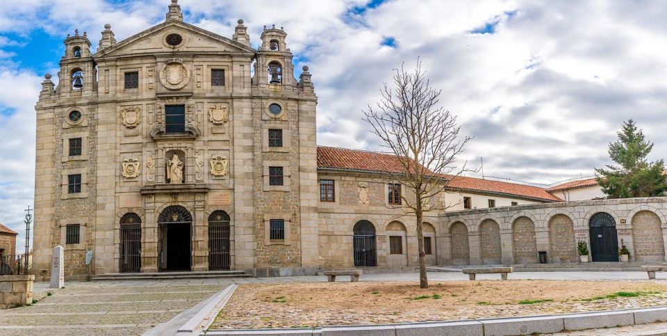 From Madrid: Ávila and Segovia Guided Day Trip - Itinerary Highlights