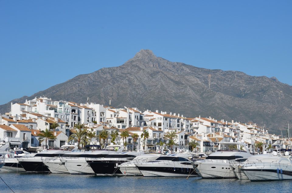 From Malaga or Costa Del Sol: Mijas, Marbella & Puerto Banus - Highlights of the Itinerary