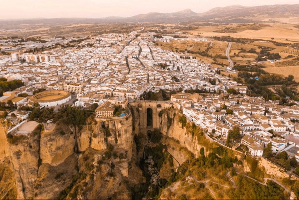 From Malaga: Ronda Private Day Tour - Highlights of Ronda