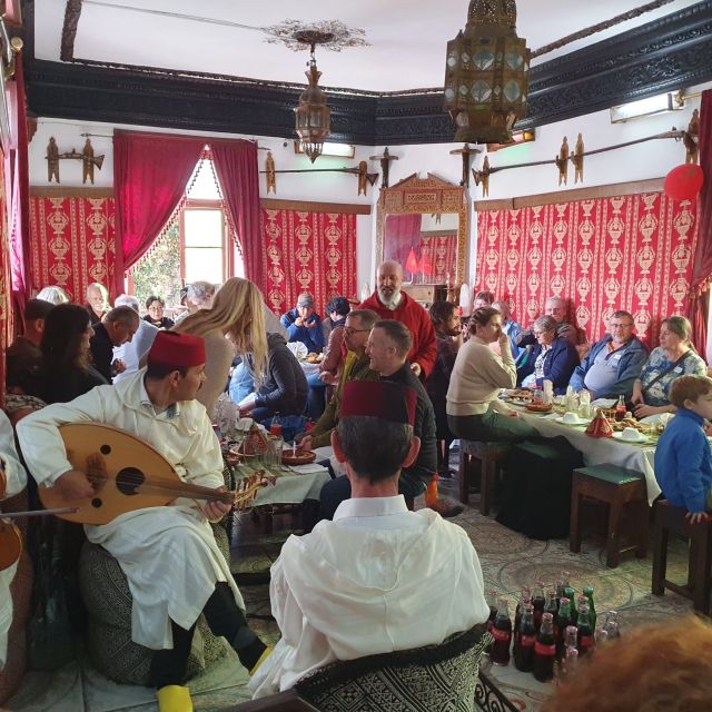 From Malaga: Tangier Day Tour With Bazaar Shopping and Lunch - Cultural Experience