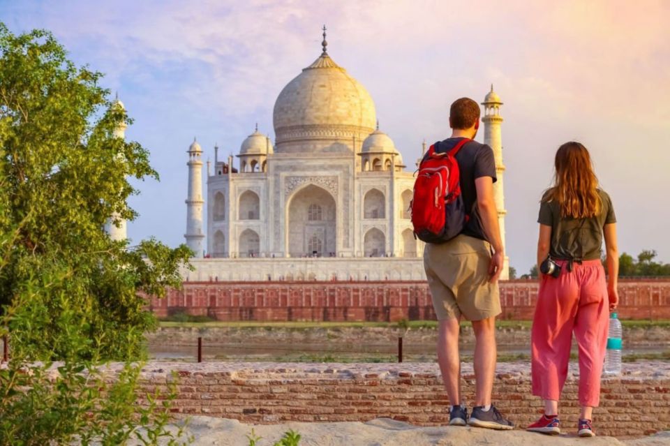 From New Delhi : Day Trip to Taj Mahal & Agra Fort - Transportation Details