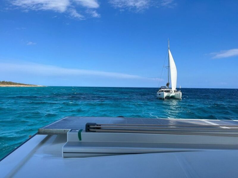 From Palma: Luxury Catamaran Group Tour With Tapas & Drinks - Onboard Amenities