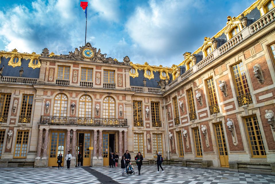 From Paris: Versailles Palace & Gardens Private Guided Tour - Highlights of the Experience