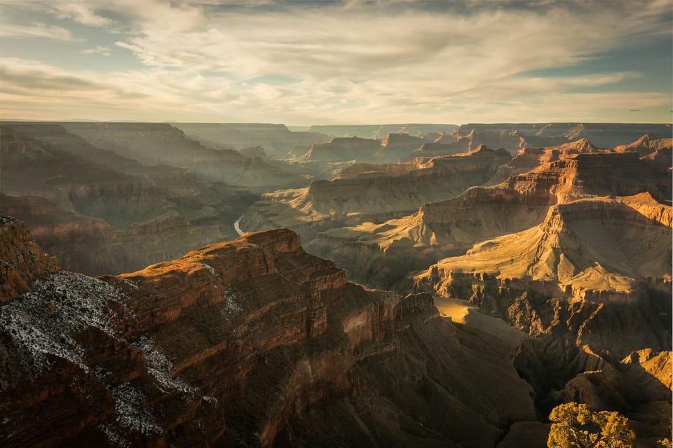 From Phoenix to the Grand Canyon South Rim and Sedona - Scenic Views Along the Route