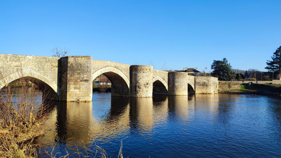 From Poitiers: Private Tour of Saint-Savin - Key Attractions in Saint-Savin