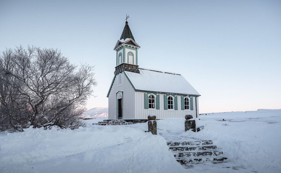 From Reykjavik: Golden Circle Private Tour & Photographs - Experience and Guide