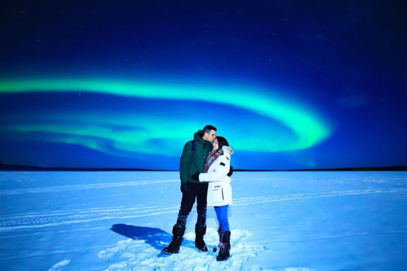 From Rovaniemi: Lakeside Aurora's Paparazzi Photography - Booking Your Adventure