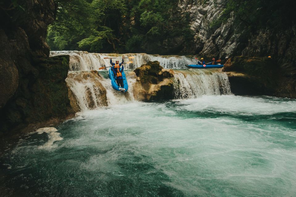 From Slunj: Plitvice and Mreznica Waterfalls Kayaking - Equipment and Safety