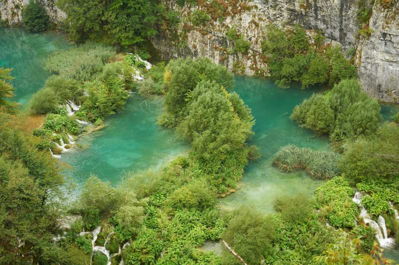 From Split to Zagreb With Plitvice Lakes Private Transfer - Driver and Vehicle Features