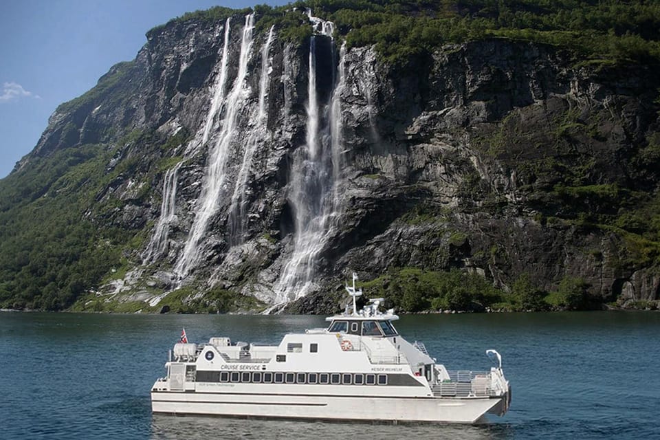 From Stranda: One-Way Sightseeing Geiranger Fjord Cruise - Onboard Amenities