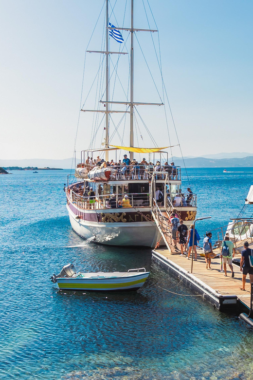 From Thessaloniki: Halkidiki Blue Lagoon Cruise With Lunch - Pickup Locations and Transportation