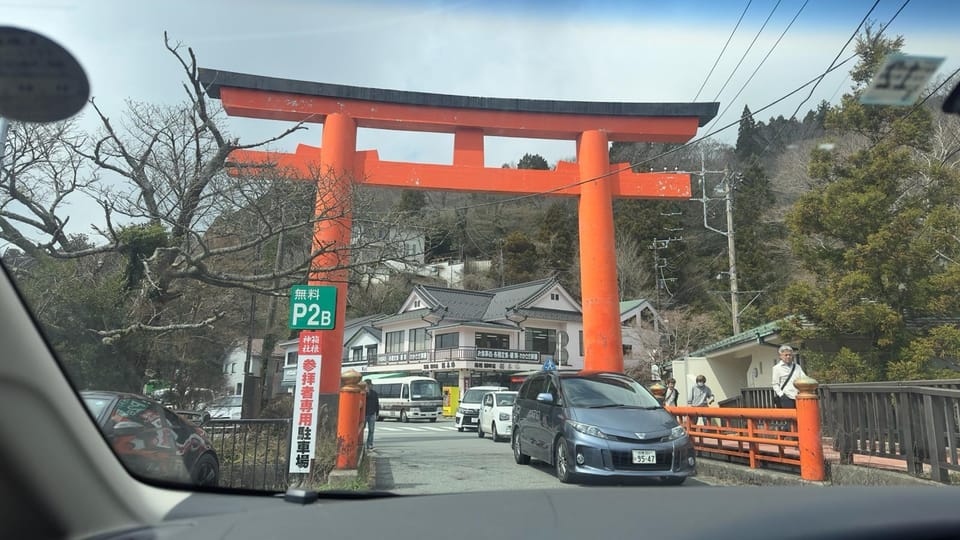 From Tokyo: Hakone With Lake Yamanaka Private Tour - Experience and Attractions