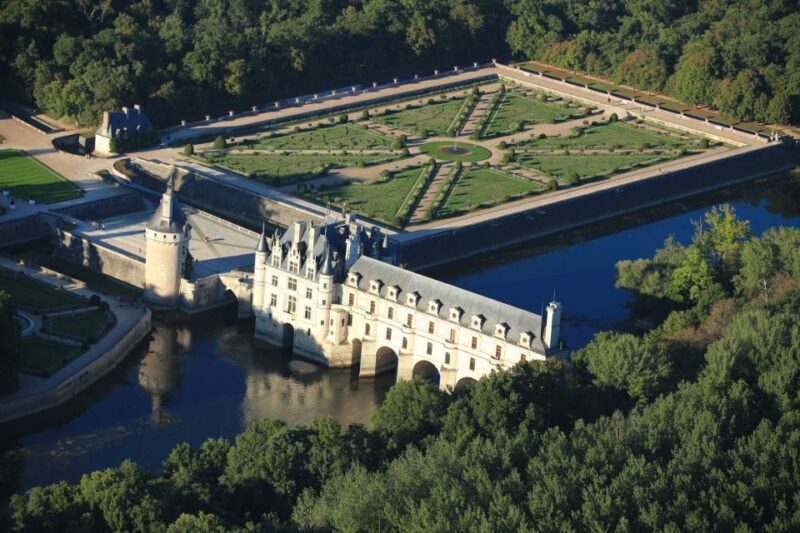 From Tours: Small Group Half Day Trip to Chenonceau Castle - Whats Included and Excluded