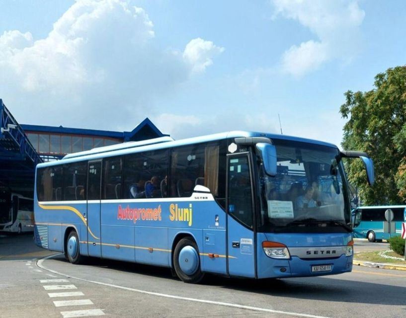 From Zagreb: Plitvice Lakes Round-Trip Comfort Bus Transfer - Comfort and Amenities