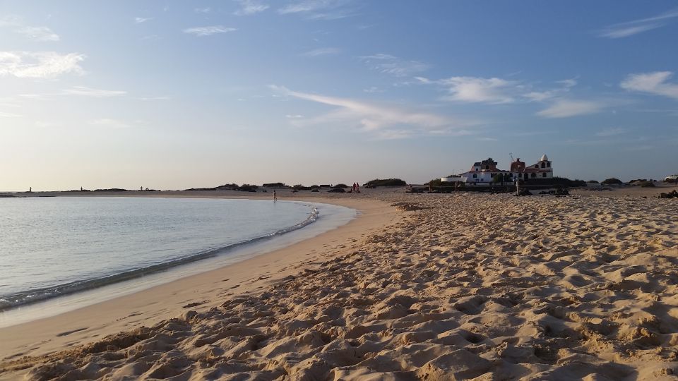 Fuerteventura: Trekking Tour Through the North of the Island - Guided Exploration