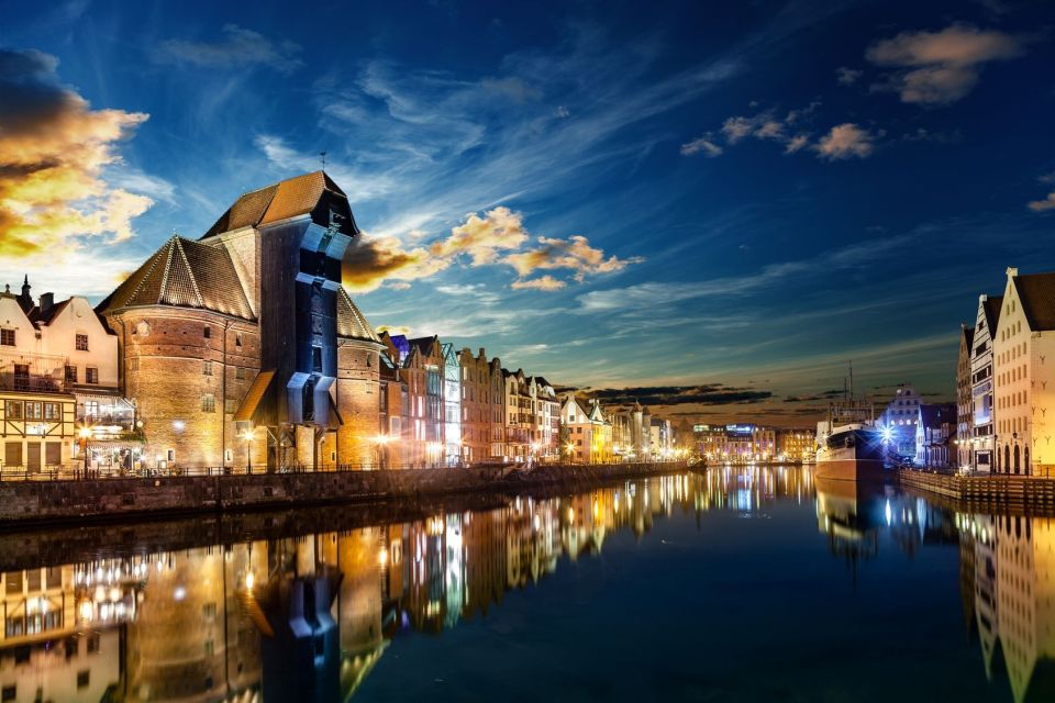 Gdansk Guided Tour for History Lovers 8 Hours - Inclusions and Amenities