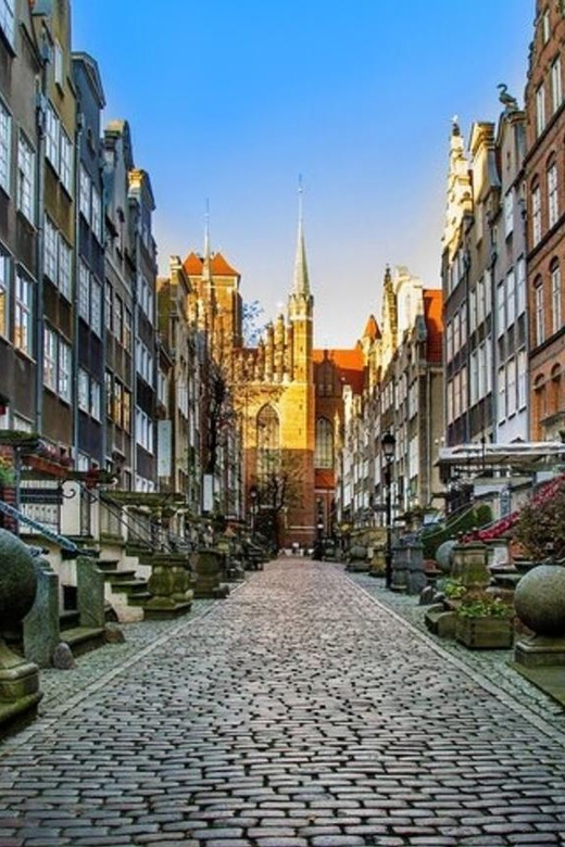 Gdansk : Highlights & Hidden Gems Walking Tour - Discovering Hidden Gems