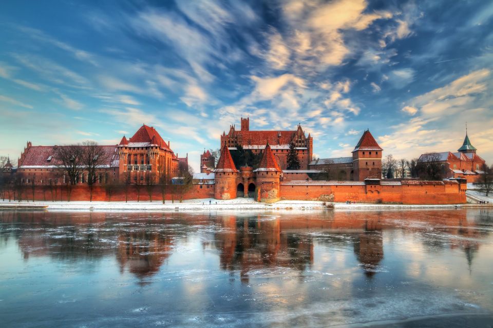 Gdansk: Malbork Castle Regular Tour - Malbork Castle Significance