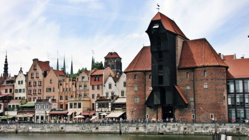 Gdansk Old Town Half-Day Private Walking Tour - Meeting Point Details