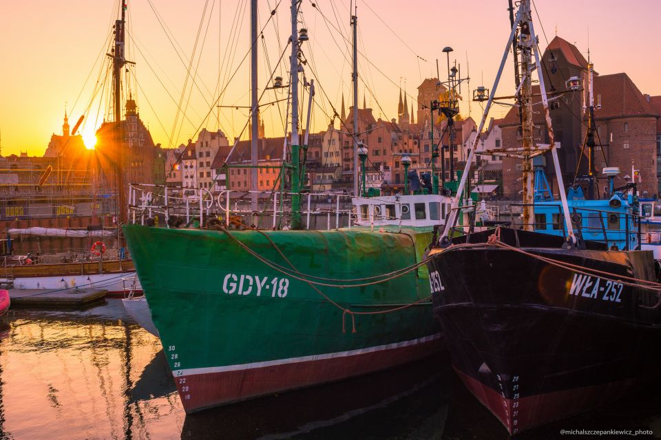 Gdansk, Sopot and Gdynia 3 Cities Private Full-Day Tour - Gdansk Exploration