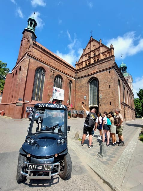 Gdansk:Live GUIDE Highlights of OLD CITY by Golf Cart 60 Min - Accessibility and Pickup Options