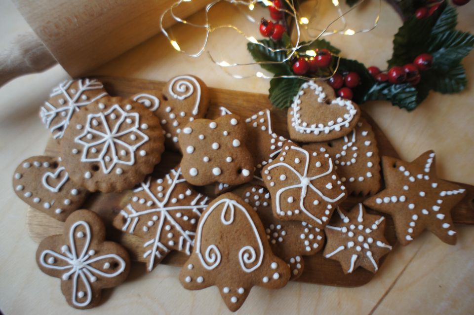 Gingerbread Cookies Baking and Decorating Class - Experience Highlights