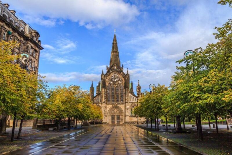 Glasgow Family Delight: A Fun-filled Discovery Walk - Unique Tour Experience
