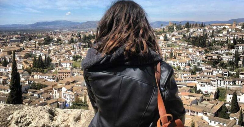 Granada Albaicín: 2.5-Hour Tapas & Drinks Walking Tour - Inclusions