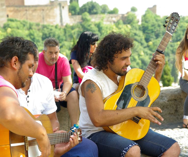 Granada: Albaicín & Sacromonte Walking Tour & Flamenco Show - Experience Details