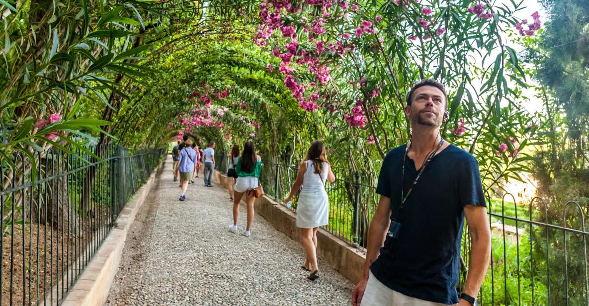 Granada: Alhambra and Generalife Garden Ticket & Guided Tour - Inclusions and Exclusions