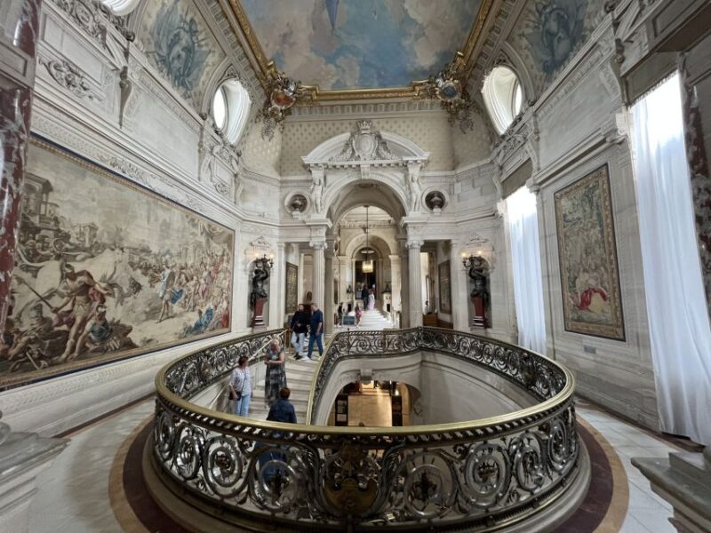 Great Stables of Prince De Conde & Palace Chantilly - Architectural Marvels of the Palace