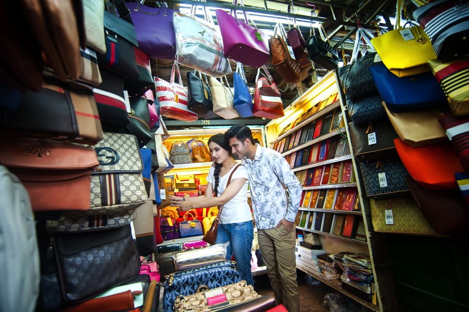 Group Tour: Batu Caves & Cultural Exploration Tour - Cultural Insights