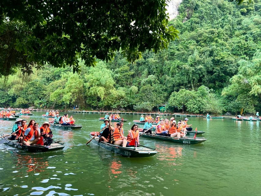 Ha Noi: Ninh Binh 2 Days/ Small Group/ Boat Trip & Kayaking - Cultural Experiences