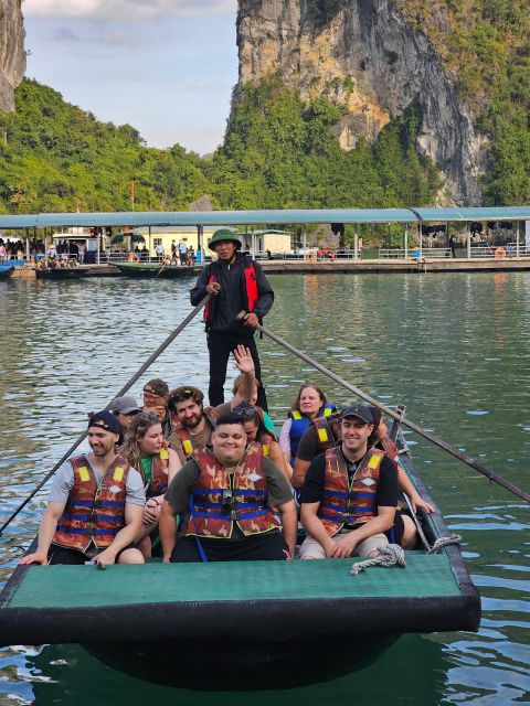 Halong Bay Luxury Day Tour Buffet Lunch,Small Group, Kayak - Cruise Experience