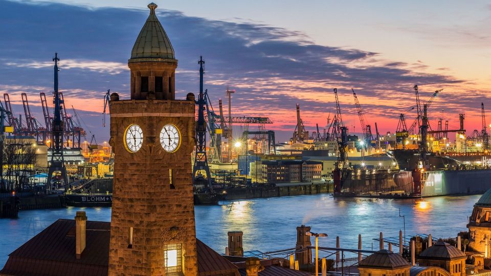 Hamburg: Elbe Riverside Private Guided Walking Tour - Tour Features