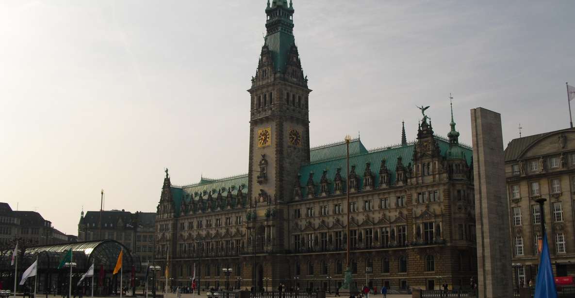 Hamburg: Private - Town Hall, Speicherstadt, Elbphilharmonie - Tour Experience